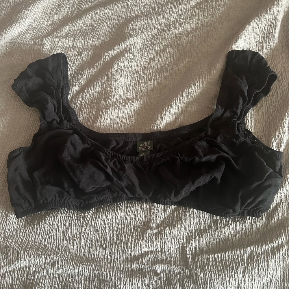 Wild fable cropped black shirt